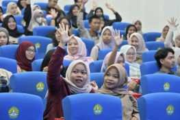 AI Tak Cukup, Unri Tekankan Pentingnya Empati